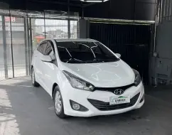 HYUNDAI HB20S 1.6 COMFORT PLUS 16V FLEX 4P MANUAL HYUNDAI HB20S 1.6 COMFORT PLUS 16V FLEX 4P MANUAL