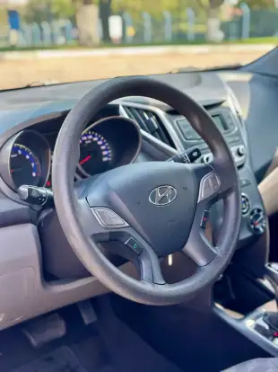 HYUNDAI-HB20S-2016