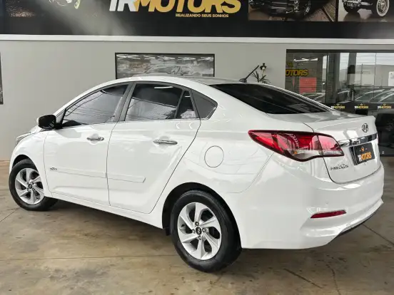 HYUNDAI-HB20S-1.6 PREMIUM 16V FLEX 4P AUTOMÁTICO HYUNDAI-HB20S-2016