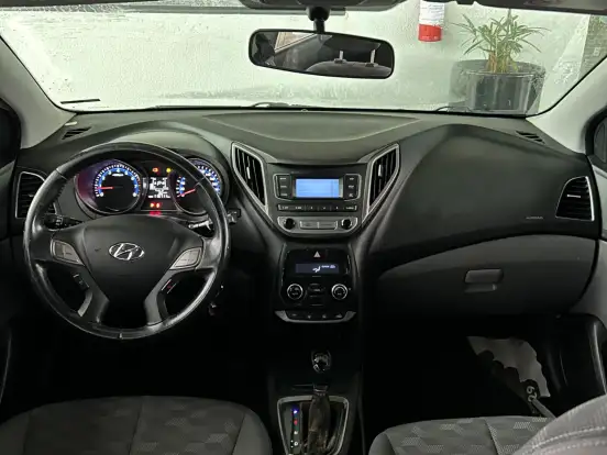 HYUNDAI-HB20S-1.6 PREMIUM 16V FLEX 4P AUTOMÁTICO HYUNDAI-HB20S-2016