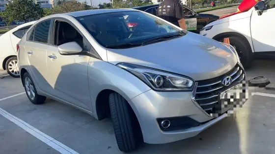 HYUNDAI HB20S 1.6 PREMIUM 16V FLEX 4P AUTOMÁTICO