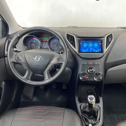 HYUNDAI-HB20S-1.6 PREMIUM 16V FLEX 4P MANUAL HYUNDAI-HB20S-2013