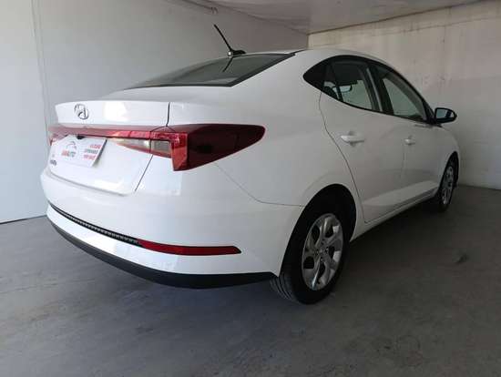HYUNDAI-HB20S-2025