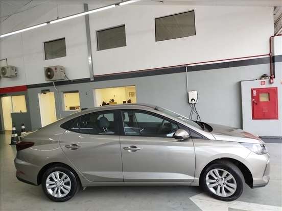 HYUNDAI-HB20S-2024