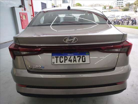 HYUNDAI-HB20S-2024