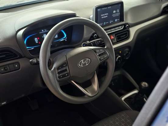 HYUNDAI-HB20S-2025