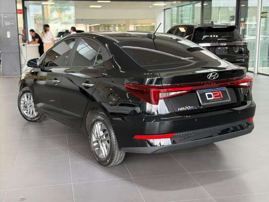 HYUNDAI-HB20S-2025