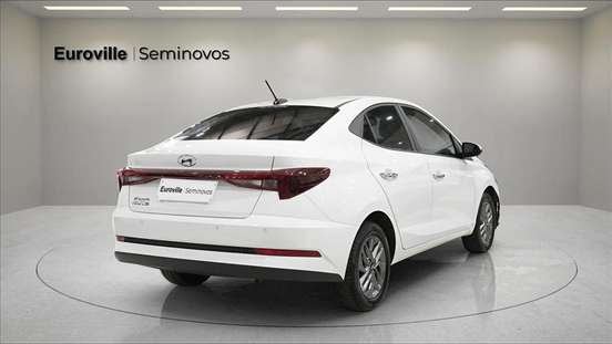 HYUNDAI-HB20S-2025