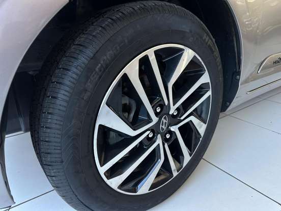HYUNDAI-HB20S-1.0 12V FLEX VISION MANUAL HYUNDAI-HB20S-2021