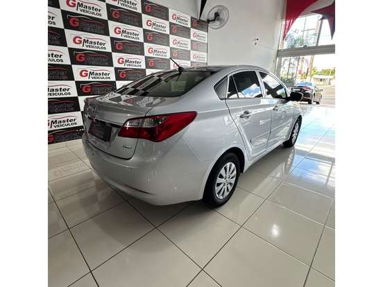 HYUNDAI-HB20S-2015