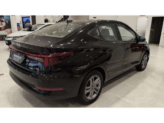 HYUNDAI-HB20S-2024