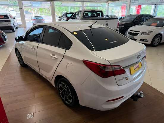 HYUNDAI-HB20S-2017