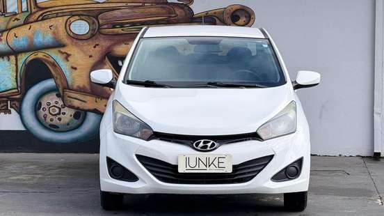 HYUNDAI-HB20S-2014