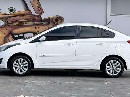 HYUNDAI-HB20S-1.6 COMFORT PLUS 16V FLEX 4P MANUAL HYUNDAI-HB20S-2014