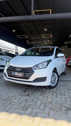 HYUNDAI HB20S 1.6 COMFORT STYLE 16V FLEX 4P AUTOMÁTICO