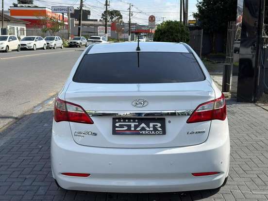 HYUNDAI-HB20S-1.6 COMFORT STYLE 16V FLEX 4P MANUAL HYUNDAI-HB20S-2013