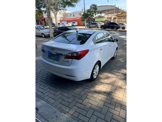 HYUNDAI-HB20S-1.6 PREMIUM 16V FLEX 4P MANUAL HYUNDAI-HB20S-2014