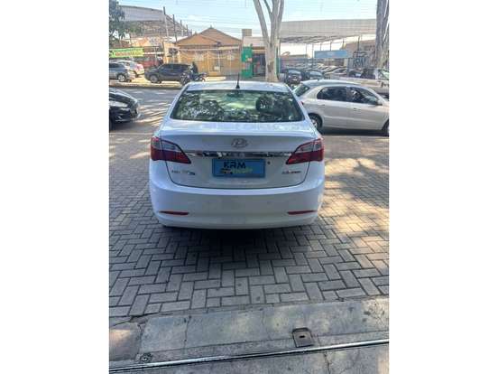 HYUNDAI-HB20S-2014