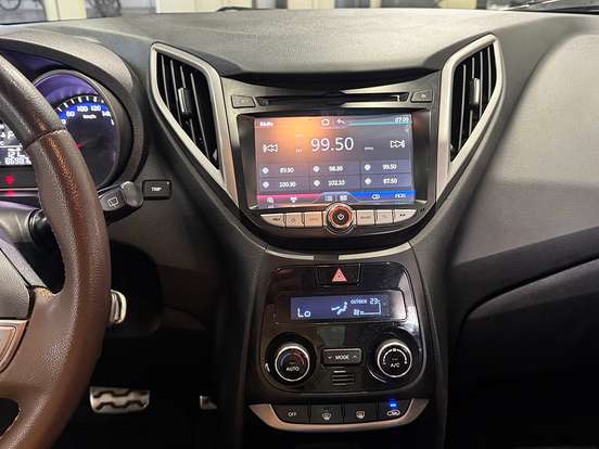 HYUNDAI-HB20X-2016