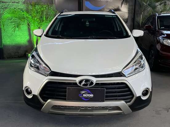 HYUNDAI-HB20X-1.6 16V PREMIUM FLEX 4P AUTOMÁTICO HYUNDAI-HB20X-2016