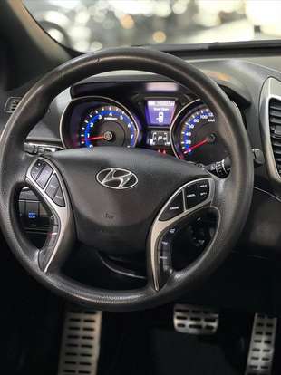 HYUNDAI-I30-2015