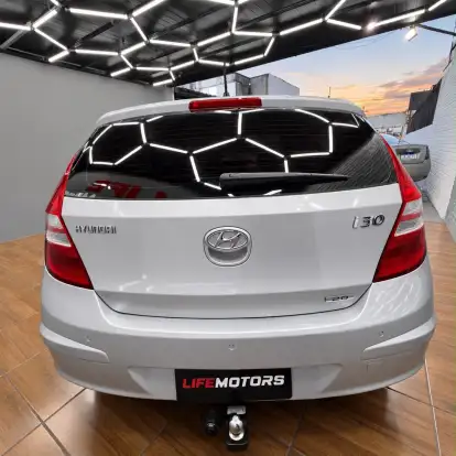HYUNDAI-I30-2011