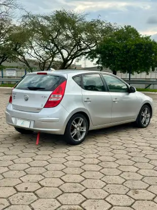 HYUNDAI-I30-2.0 MPFI GLS 16V GASOLINA 4P MANUAL HYUNDAI-I30-2009