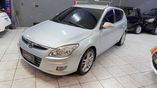 HYUNDAI-I30-2010
