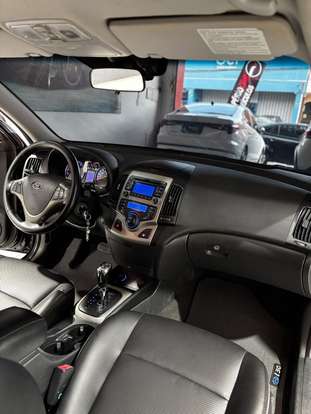 HYUNDAI-I30-2010