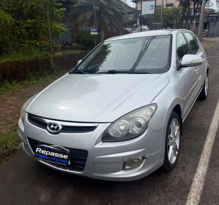 HYUNDAI-I30-2011