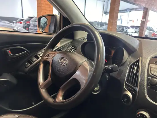 HYUNDAI-IX35-2.0 MPFI 16V FLEX 4P AUTOMÁTICO HYUNDAI-IX35-2017