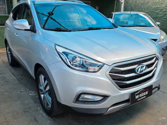 HYUNDAI-IX35-2.0 MPFI GL 16V FLEX 4P AUTOMÁTICO HYUNDAI-IX35-2016