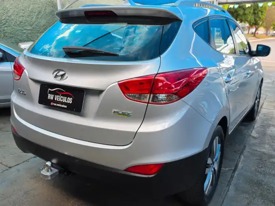 HYUNDAI-IX35-2.0 MPFI GL 16V FLEX 4P AUTOMÁTICO HYUNDAI-IX35-2016