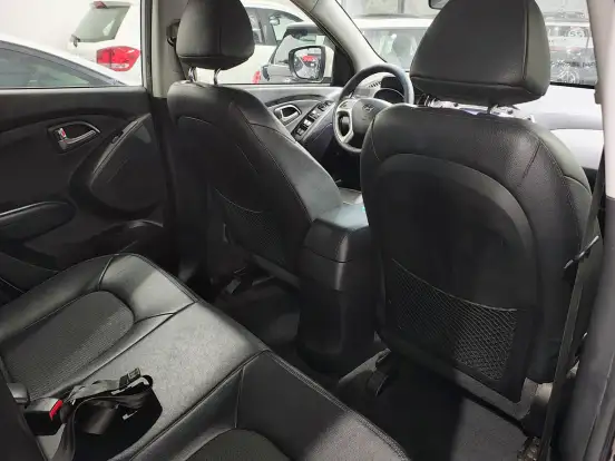 HYUNDAI-IX35-2.0 MPI 4X2 16V FLEX 4P AUTOMÁTICO HYUNDAI-IX35-2013