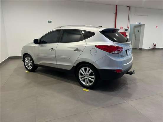 HYUNDAI-IX35-2.0 MPFI GLS 16V FLEX 4P AUTOMÁTICO HYUNDAI-IX35-2015