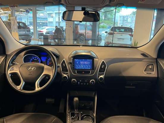 HYUNDAI-IX35-2011