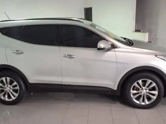 HYUNDAI-SANTA FÉ-3.3 MPFI 4X4 V6 270CV GASOLINA 4P AUTOMÁTICO HYUNDAI-SANTA FÉ-2015