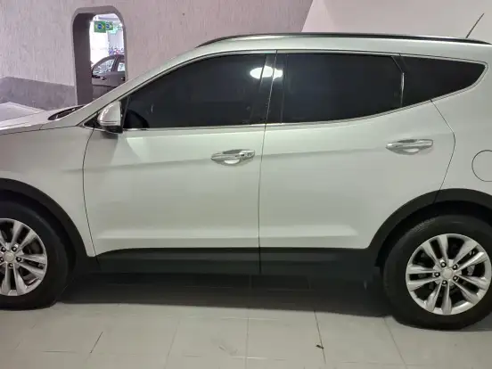 HYUNDAI-SANTA FÉ-3.3 MPFI 4X4 V6 270CV GASOLINA 4P AUTOMÁTICO HYUNDAI-SANTA FÉ-2015
