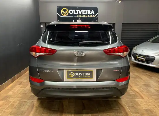 HYUNDAI-TUCSON-2017