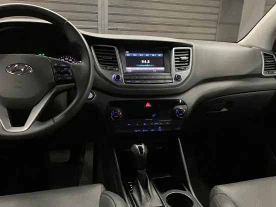 HYUNDAI-TUCSON-2017