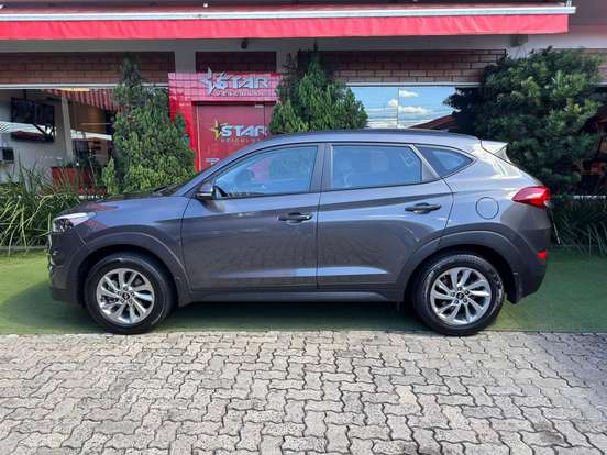 HYUNDAI-TUCSON-2021