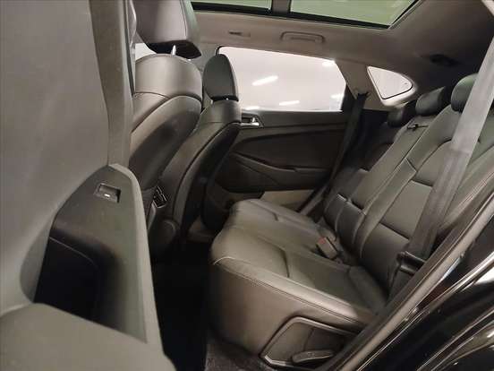 HYUNDAI-TUCSON-2023