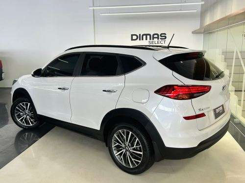 HYUNDAI-TUCSON-2024