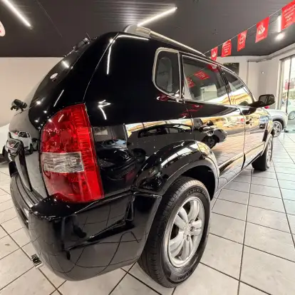 HYUNDAI-TUCSON-2007