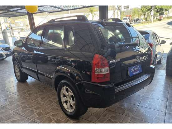 HYUNDAI-TUCSON-2.0 MPFI GL 16V 142CV 2WD GASOLINA 4P MANUAL HYUNDAI-TUCSON-2011