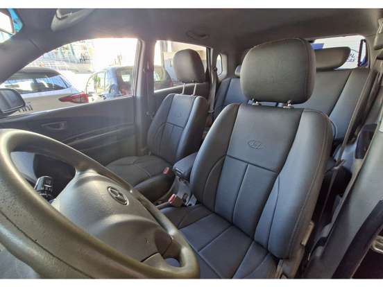 HYUNDAI-TUCSON-2011