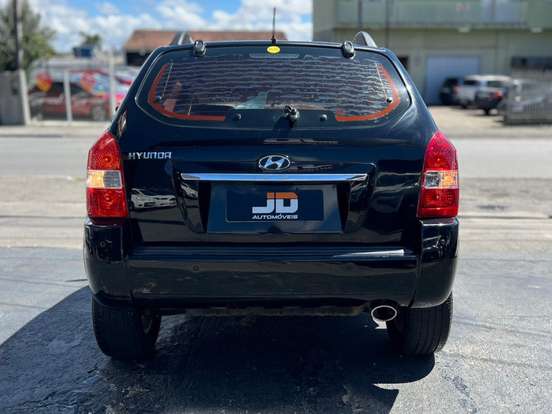 HYUNDAI-TUCSON-2012