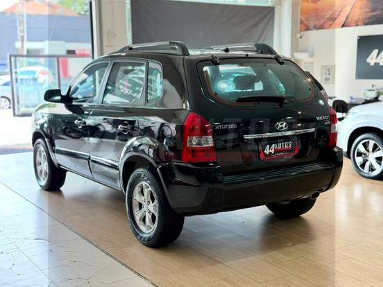HYUNDAI-TUCSON-2.0 MPFI GLS 16V 143CV 2WD FLEX 4P AUTOMÁTICO HYUNDAI-TUCSON-2013
