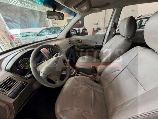 HYUNDAI-TUCSON-2.0 MPFI GLS 16V 143CV 2WD FLEX 4P AUTOMÁTICO HYUNDAI-TUCSON-2013