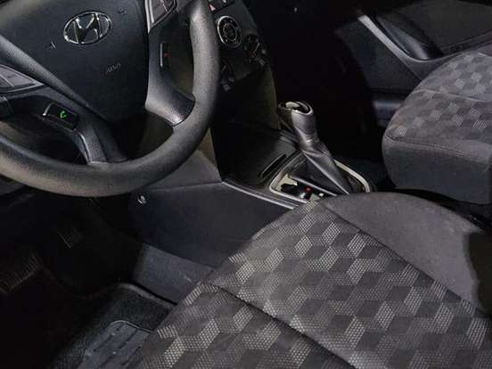 HYUNDAI-HB20-1.6 COMFORT PLUS 16V FLEX 4P AUTOMÁTICO HYUNDAI-HB20-2015